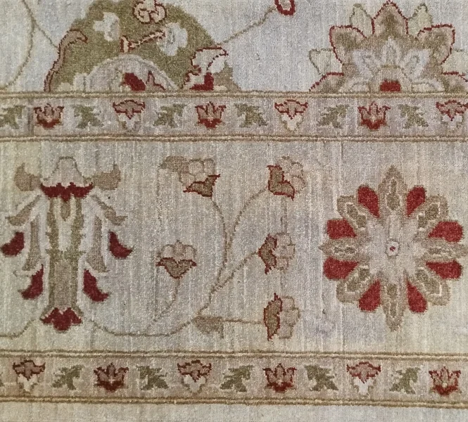 فرش سلطان آباد دستباف کرم 10 متری نمای نزدیک از حاشیه